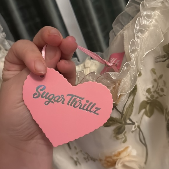 NWT Medium Dolls Kill Sugar Thrillz Yellow Organza Dress Floral Bridal Party - Picture 5 of 6